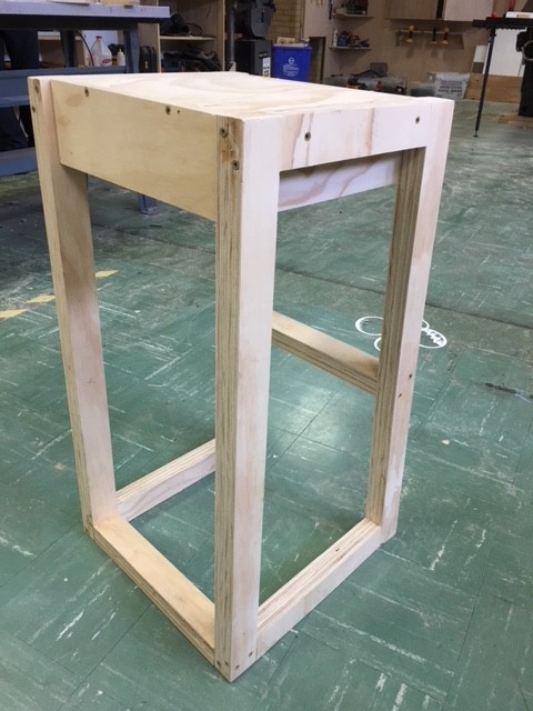 A barstool made by the minicourse kids